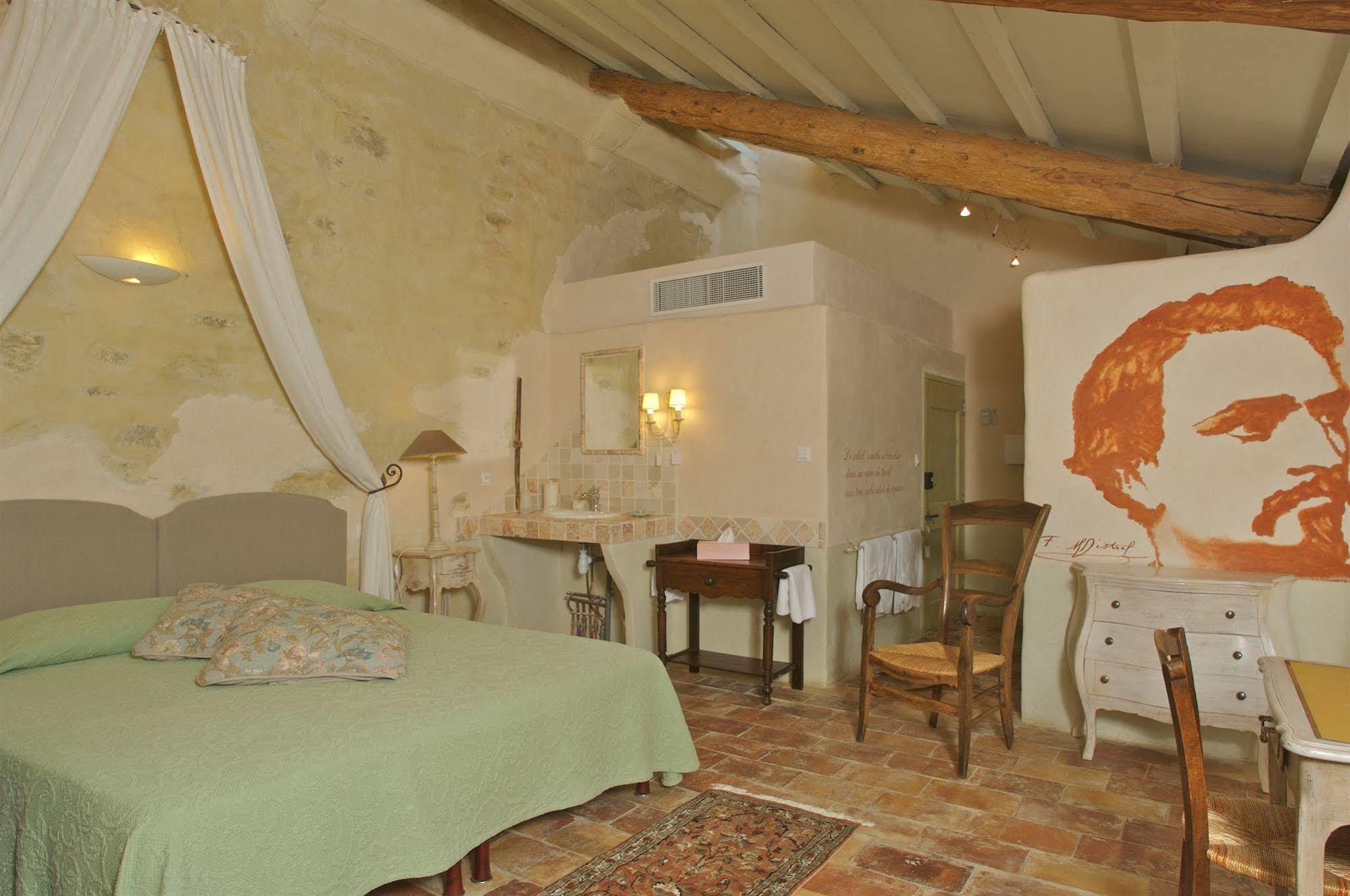 Hotel Chateau Juvenal Saint-Hippolyte-le-Graveyron Exterior foto